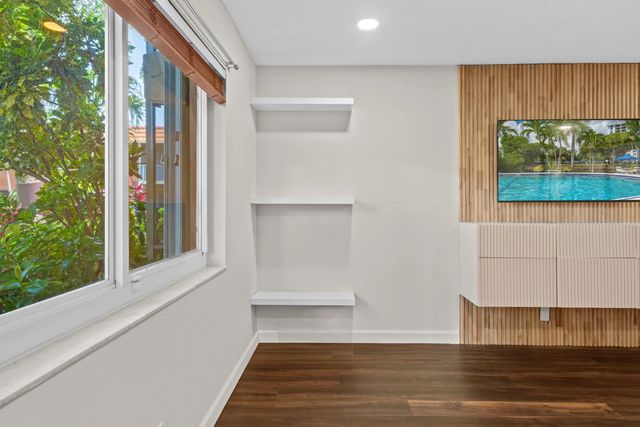 3 of 27 - 1920 Ne 1st Terrace #118h, Wilton Manors, FL
