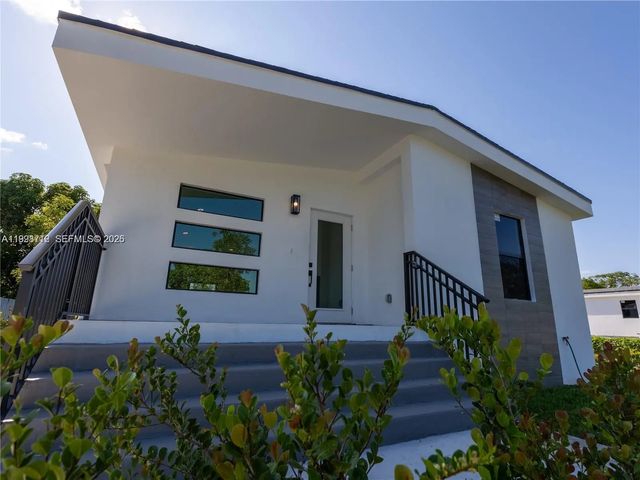 4 of 40 - 404 Nw 15th Avenue, Pompano Beach, FL