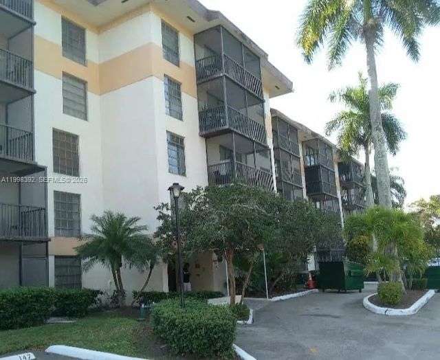 5570 Nw 44th Street #507a, Lauderhill