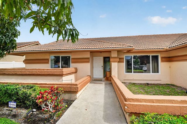 4 of 72 - 9501 Majestic Way, Boynton Beach, FL