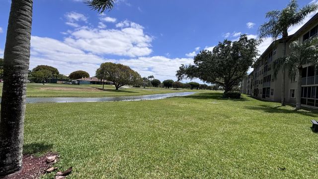 901 Sw 128th Terrace #211a, Pembroke Pines