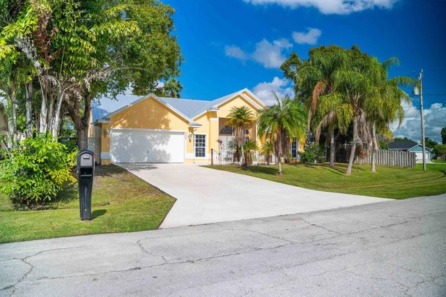 3 of 43 - 3502 Se Hyde Circle, Port St. Lucie, FL
