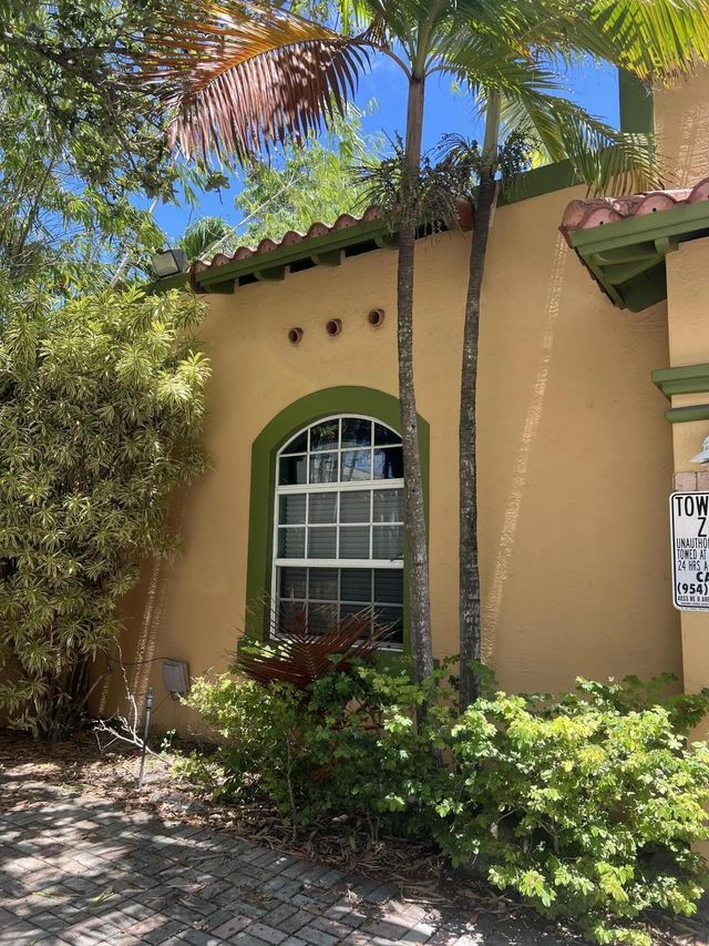 720 Ne 3rd, Fort Lauderdale