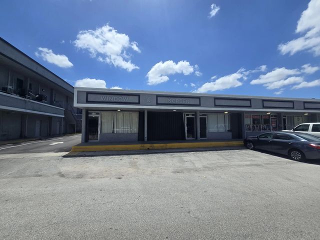 2 of 33 - 6120 Nw 11th Street #10-2, Sunrise, FL