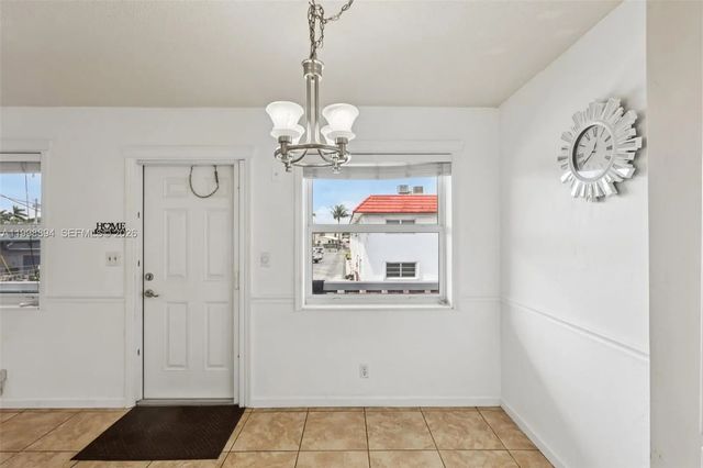 3 of 22 - 22 Se 3rd Terrace #18, Dania Beach, FL