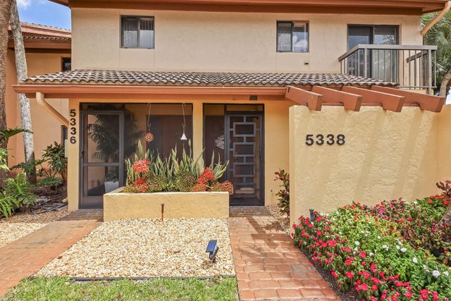 2 of 40 - 5338 S Fountains Dr Drive S, Lake Worth, FL
