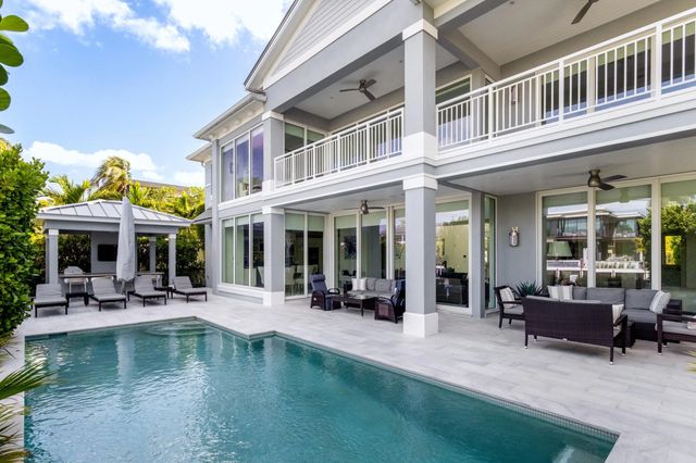 5 of 76 - 701 Flamingo Drive, Fort Lauderdale, FL