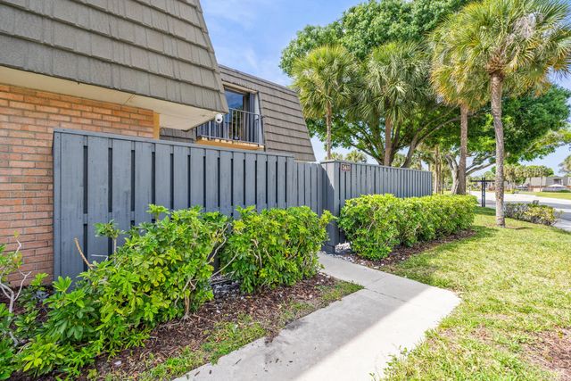 3 of 56 - 3611 36th Way, West Palm Beach, FL