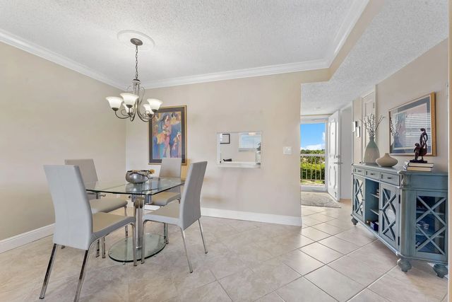 2 of 27 - 2515 Ne 2nd Court #405, Boynton Beach, FL