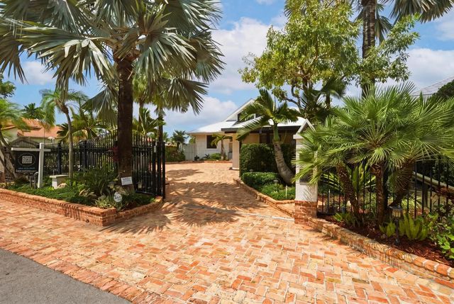 5 of 47 - 449 Bontona Avenue, Fort Lauderdale, FL
