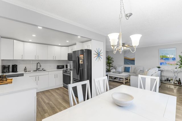 2 of 54 - 1032 Ventnor H  Crescent #h, Deerfield Beach, FL