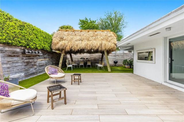 3 of 61 - 524 Warren Lane, Key Biscayne, FL