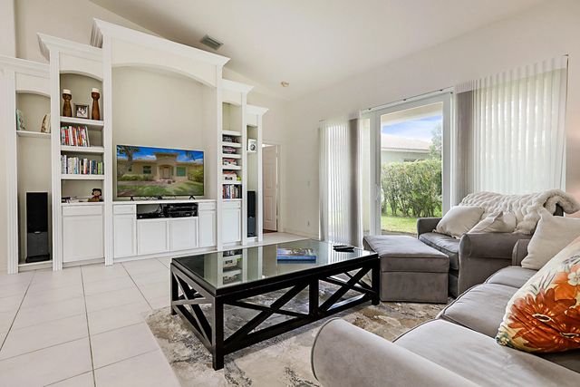 3 of 44 - 2568 Sandy Cay, West Palm Beach, FL