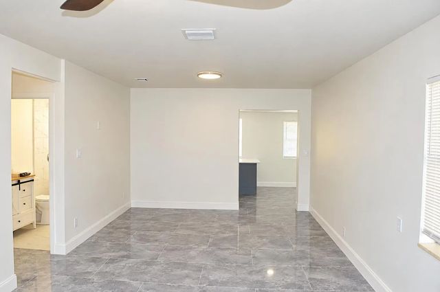 3 of 10 - 936 45th Street, West Palm Beach, FL