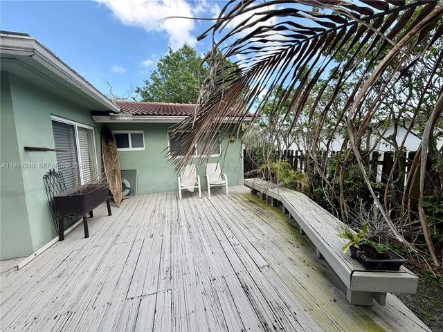 4 of 34 - 1581 Sw 27th Terrace, Fort Lauderdale, FL