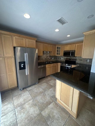 Photo of Listing #B26014387