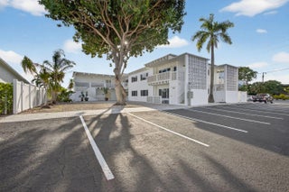 Photo of Listing #B26014389