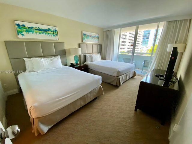 3 of 25 - 2670 E Sunrise Boulevard #309, Fort Lauderdale, FL