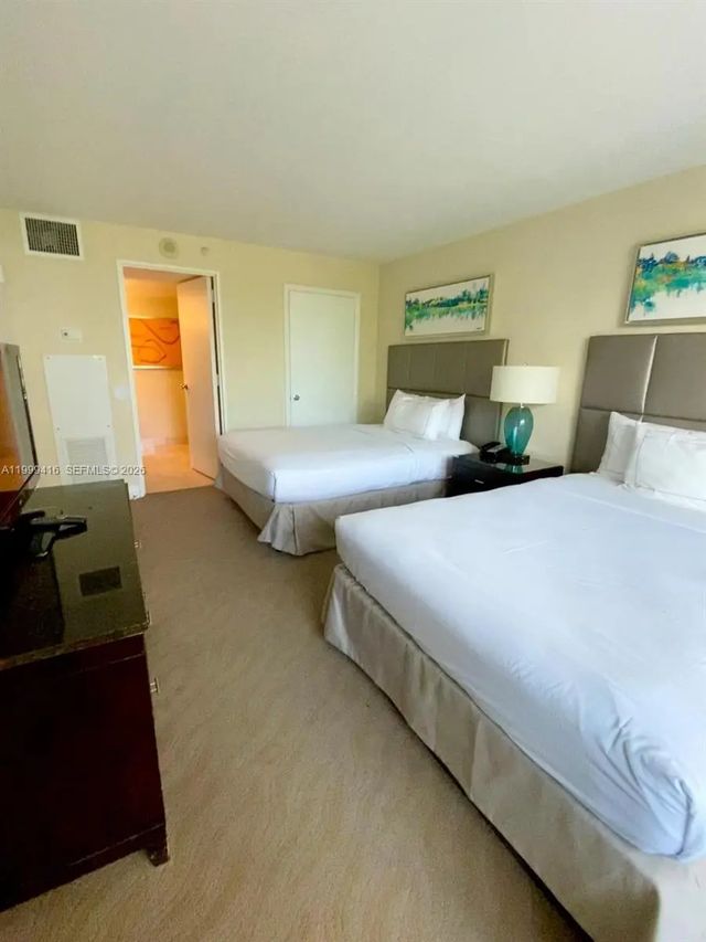 4 of 25 - 2670 E Sunrise Boulevard #309, Fort Lauderdale, FL