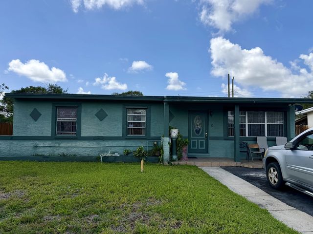 2 of 8 - 1004 Nw 12th Street, Fort Lauderdale, FL