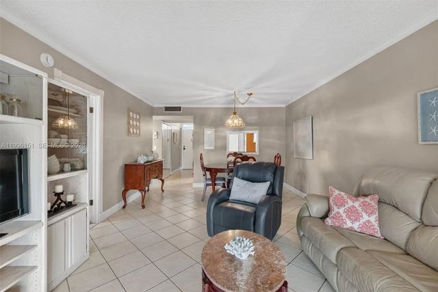 3 of 35 - 2991 Nw 46th Avenue #210, Lauderdale Lakes, FL