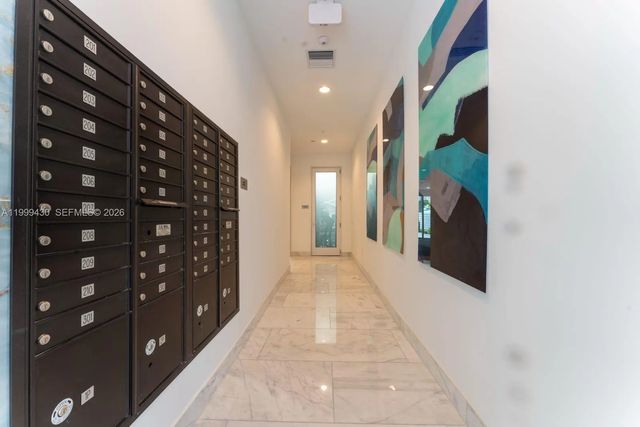 3 of 9 - 1850 Monroe Street #306, Hollywood, FL