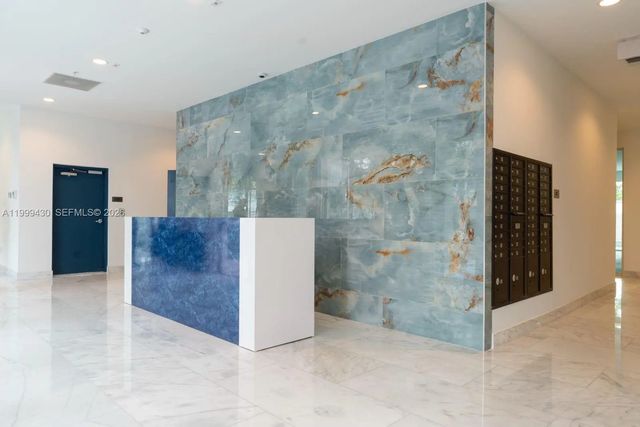 4 of 9 - 1850 Monroe Street #306, Hollywood, FL