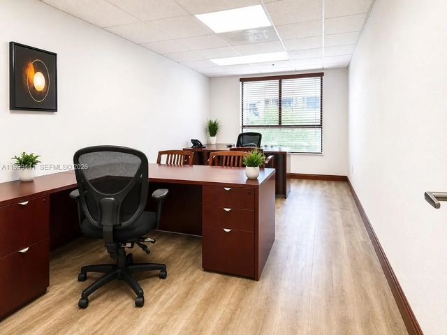 18501 Pines Boulevard #370, Pembroke Pines