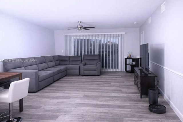 4 of 12 - 2420 Sw 81st Avenue #403, Davie, FL