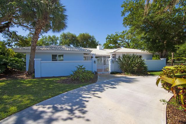 3 of 36 - 500 Gardenia Lane, Vero Beach, FL