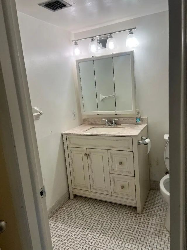 3 of 4 - 603 S State Road 7  #1c, Margate, FL