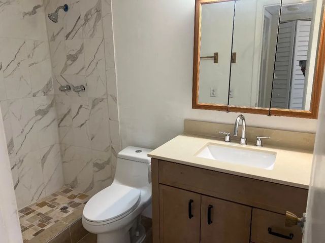 4 of 4 - 603 S State Road 7  #1c, Margate, FL
