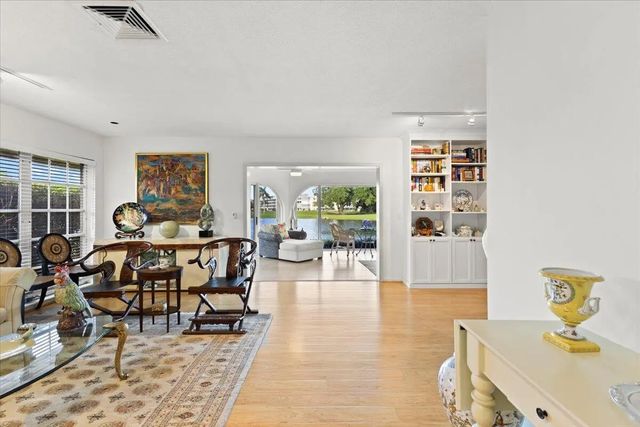 3 of 33 - 233 Rio Vista Circle #233, Atlantis, FL