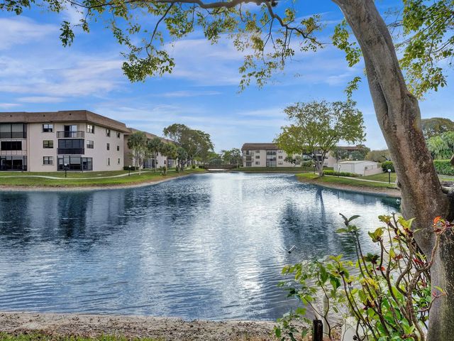 6080 N Sabal Palm Boulevard #unit 305, Tamarac