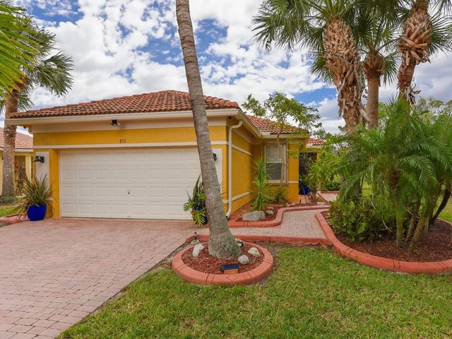 833 Nw Rutherford Court Nw, Port St. Lucie