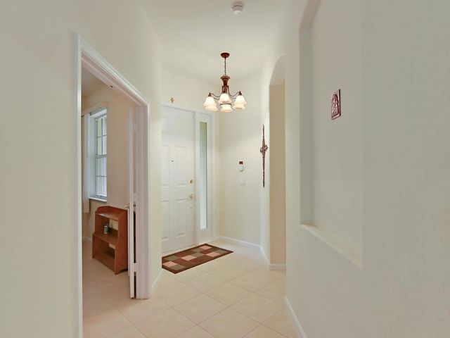 4 of 14 - 833 Nw Rutherford Court Nw, Port St. Lucie, FL