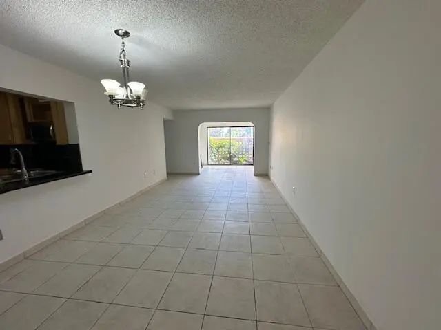 10237 Nw 9th St Circle #108-4, Miami