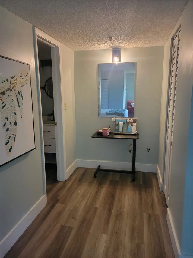 2 of 7 - 3940 Inverrary Boulevard #407-a, Lauderhill, FL