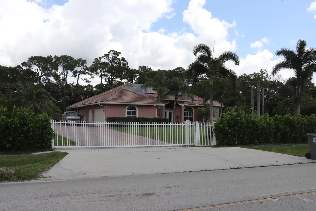 12517 Temple Blvd Boulevard, West Palm Beach