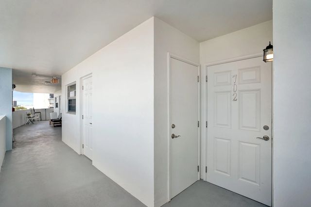 4 of 65 - 3051 Ne 48th Street #702, Fort Lauderdale, FL