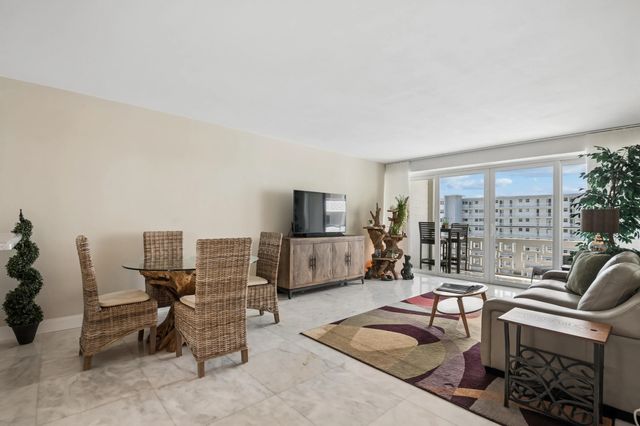 5 of 35 - 1900 S Ocean Drive #1504, Fort Lauderdale, FL