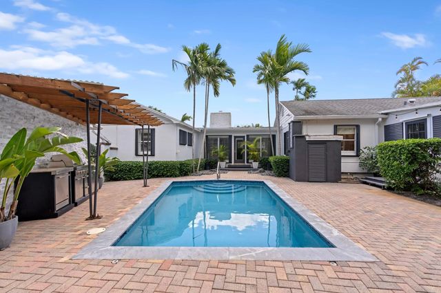2 of 34 - 338 Princeton Drive, Lake Worth Beach, FL