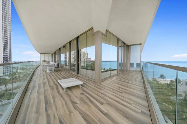 3 of 26 - 18975 Collins Avenue #605, Sunny Isles Beach, FL