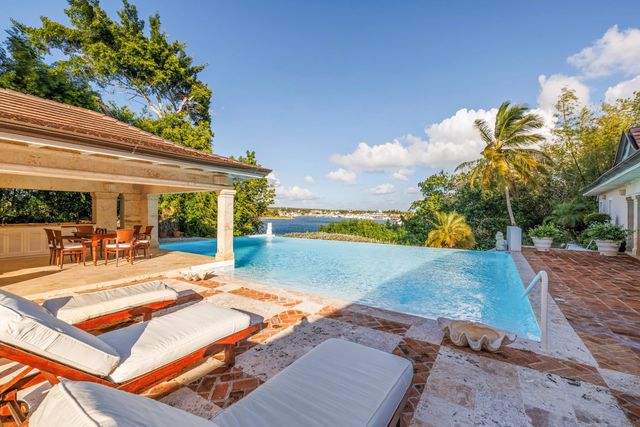 35a Punta Minitas, 