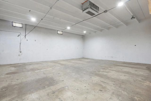 4 of 6 - 1800 N Dixie Highway, Hollywood, FL