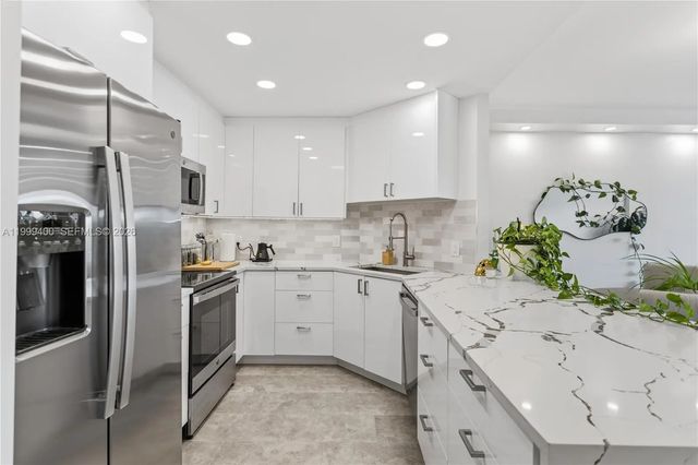 340 Sunset Drive #407, Fort Lauderdale