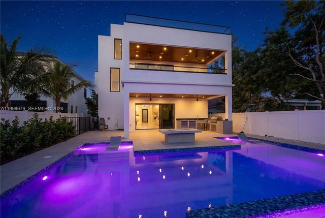 2613 Center Avenue, Fort Lauderdale