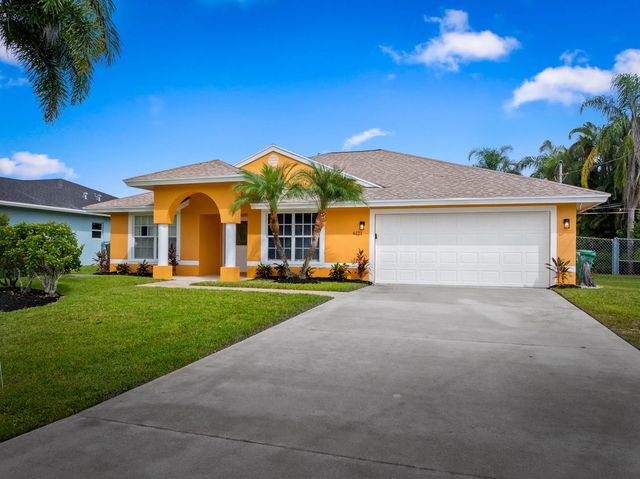 2 of 27 - 6121 Nw Daroco Terrace, Port St. Lucie, FL