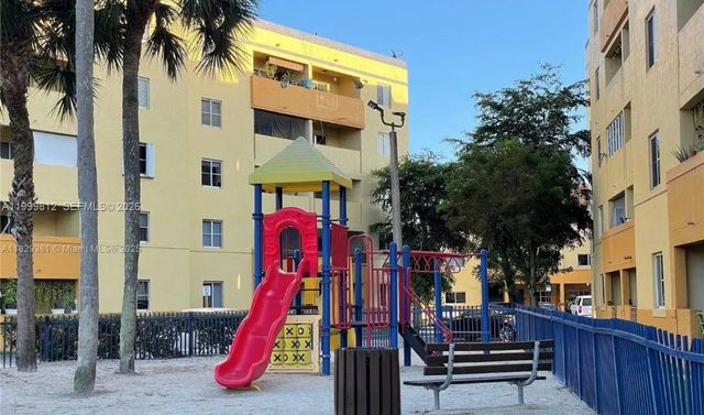 3 of 32 - 8270 Sw 149th Court #10-209, Miami, FL