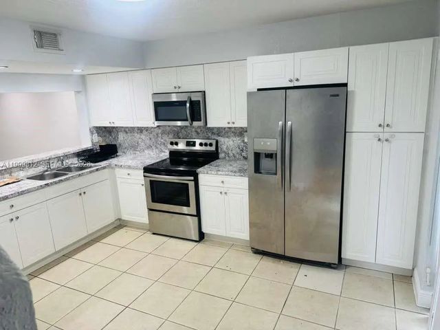 5 of 32 - 8270 Sw 149th Court #10-209, Miami, FL